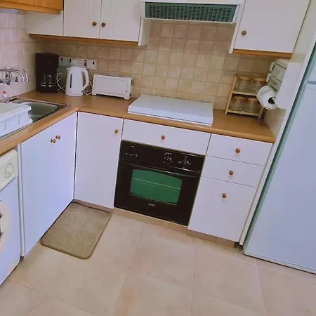 Apartament Camelia Larnaca