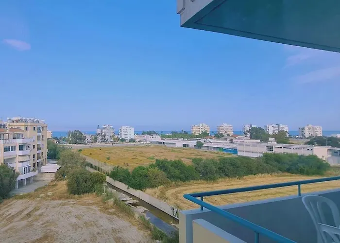 Camelia * Λάρνακα